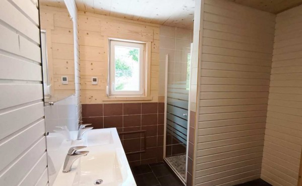 a15c92b8-366e-44ab-a2c3-e61f503d62a8