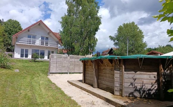 f60fa26c-da01-4cc9-b29f-812b0192b458