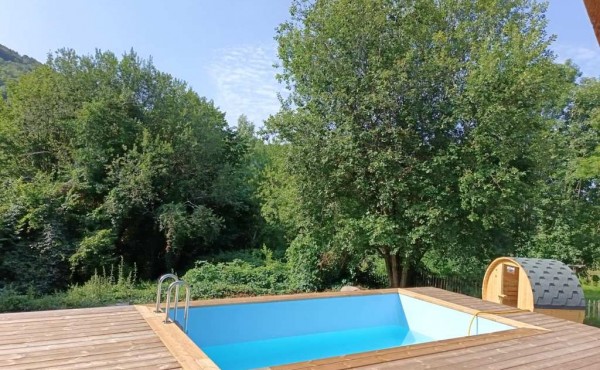 57914382-eb2d-4125-b927-55b1ab4ca17e