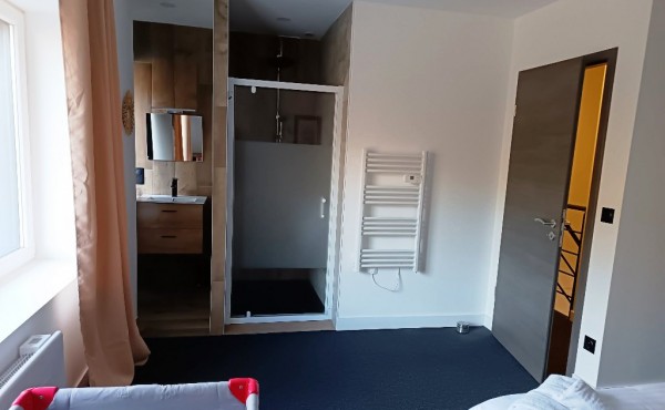 7f88b1d8-6167-43cf-b37e-457ea3053506