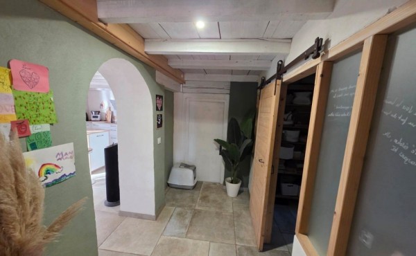 6cfe5064-1979-4f23-b13a-c007559ce4db