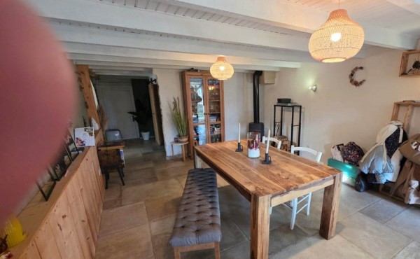 76f3b0f2-e072-43e8-94d9-bf5a4a10e66d