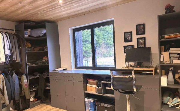 6ca975bb-5a76-431b-a65a-d96ffe1f9531